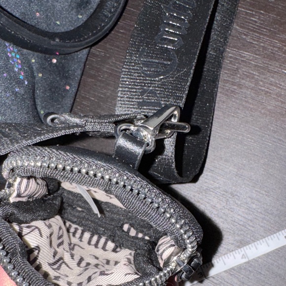 Juicy Couture Let it Shine Satchel - Picture 5 of 6